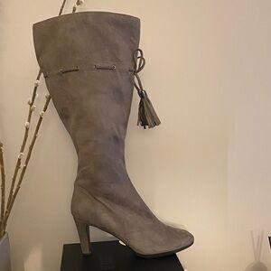 Knee high boots with stretch - NEW with tags! - Sz 9.5
